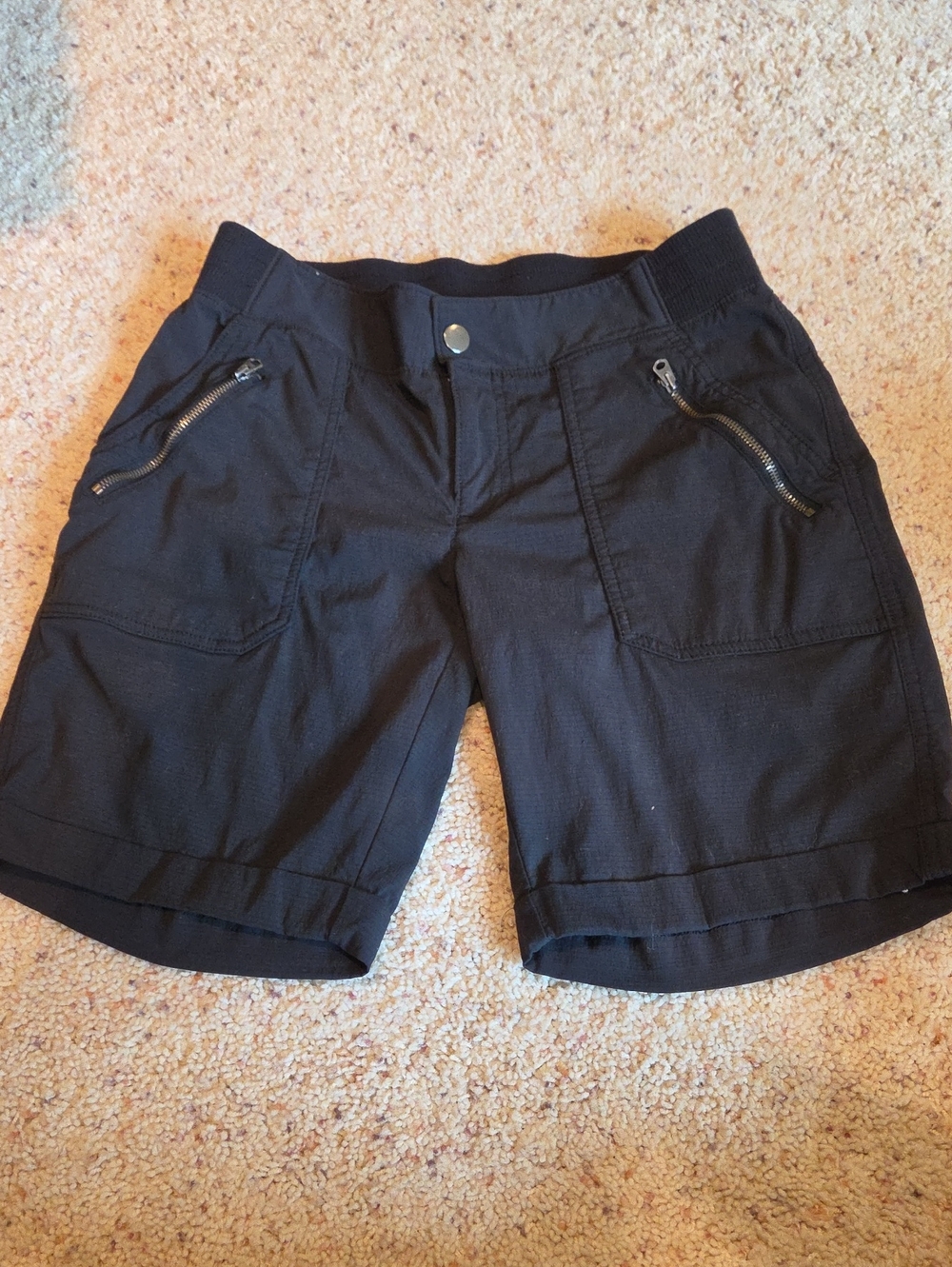 Athleta Black Utility Zip-Pocket Bermuda Shorts